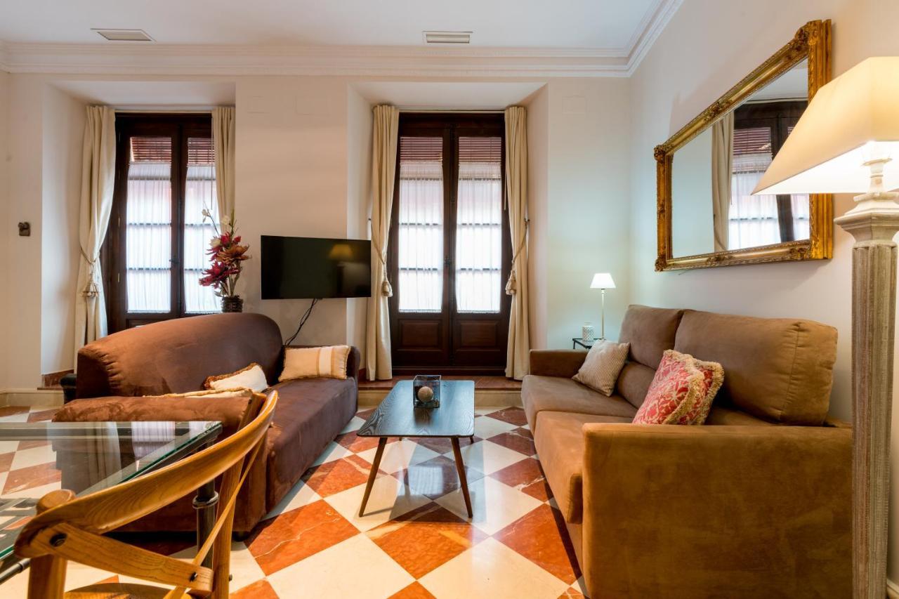 Quevedo Suite Севилья Экстерьер фото
